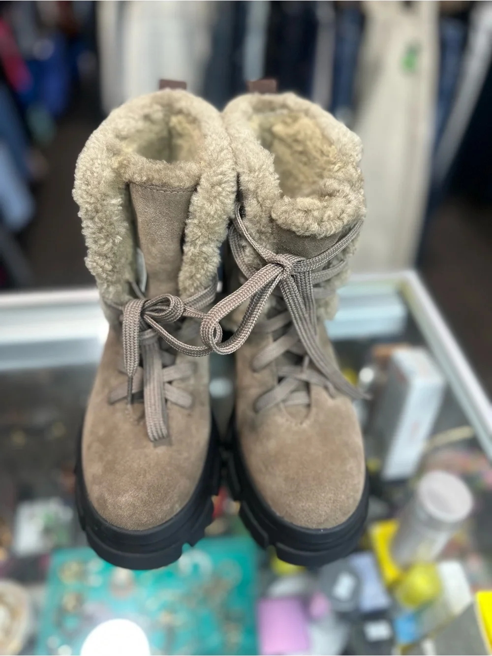 Ugg Brooklyn Water Resistant Hiker Boot with Genuine Shearling Trim .Like new